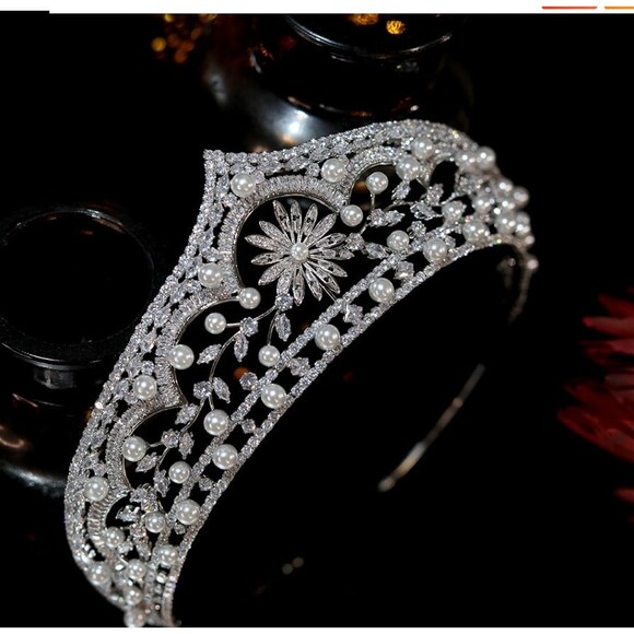 Rose Petal Collection  A Unique one-of-a-kind 7-piece Bridal Tiara Ensemble main image 8